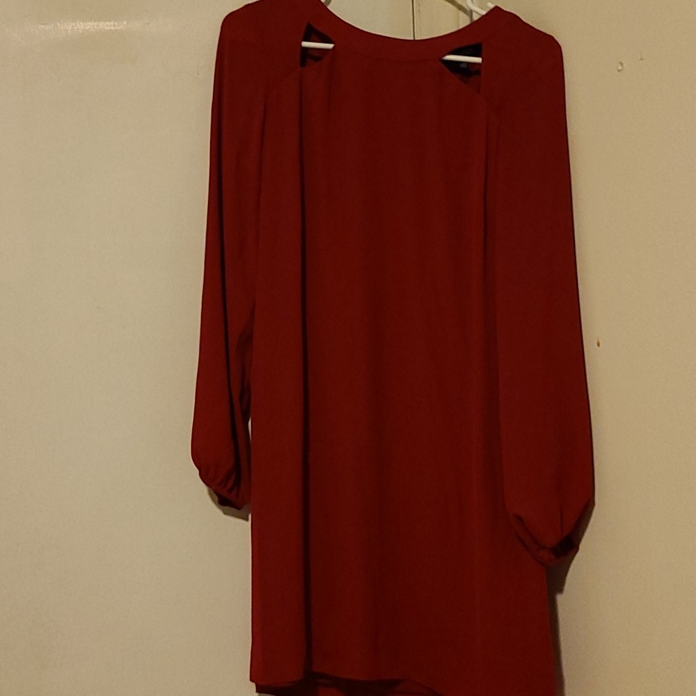 Kensie tie back long sleeve shift dress